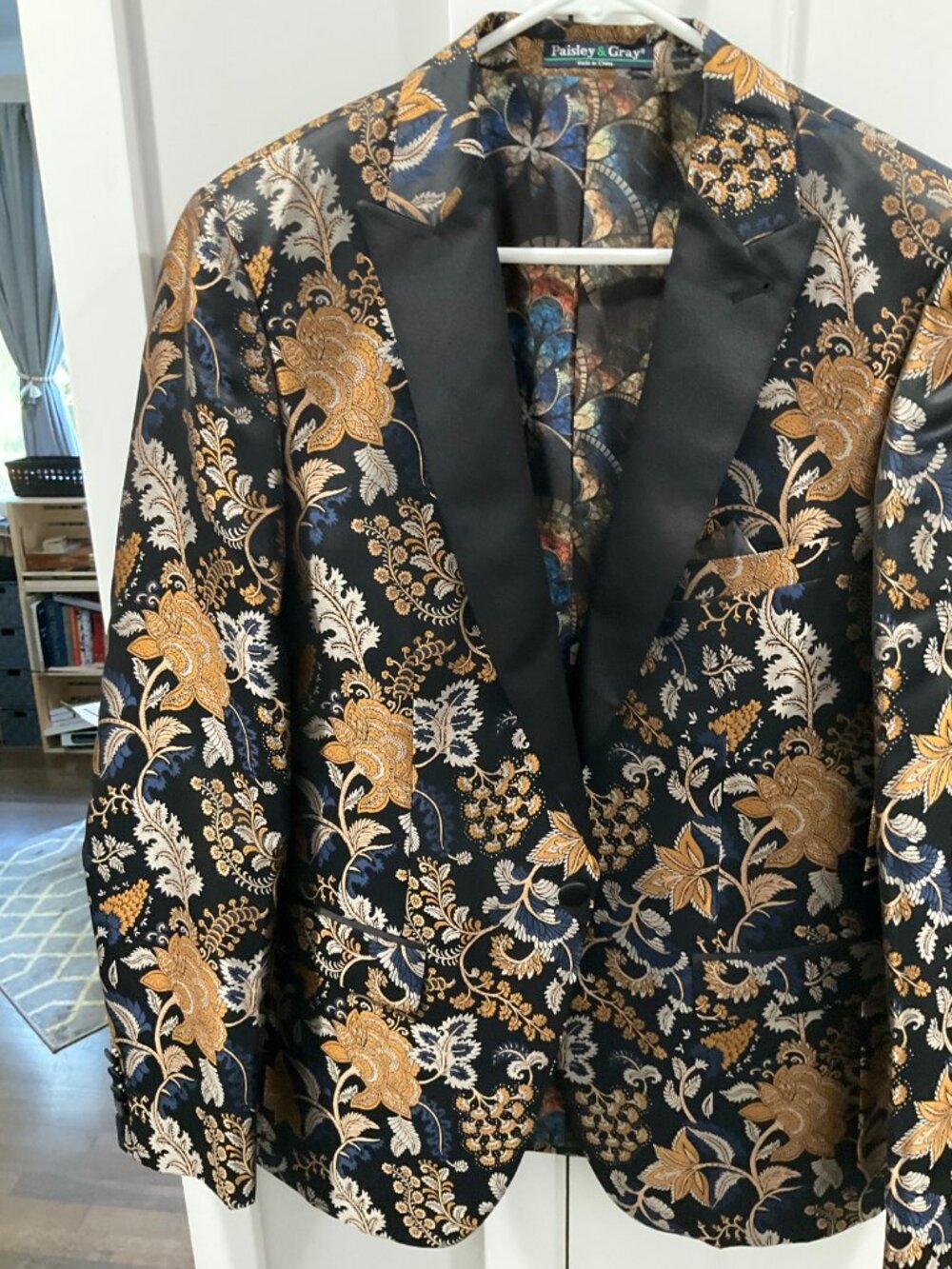 Men's Black & Gold Floral Brocade Tuxedo Jacket - Size M